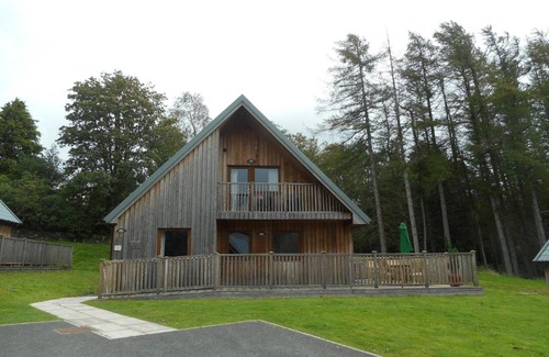Newton Stewart Ski Chalet | Lord Galloway 32 with Hot Tub