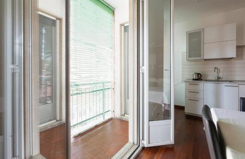 Giambellino Apartment | Lorenteggio Gelsomini Cozy Apartment