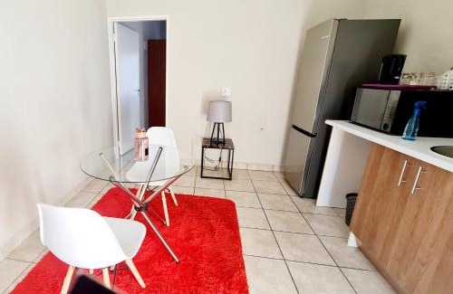 Northcliff Apartment | Lorna Live One Bedroom Unit 3
