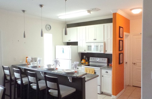 South Padre Island Condo | Los Cabos III Condominiums by Cheap Getaway
