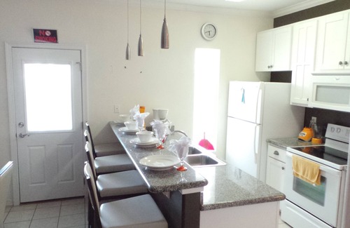 South Padre Island Condo | Los Cabos III Condominiums by Cheap Getaway