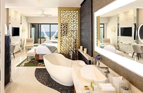 Juarez Resort | Los Cabos - Jr. Studio, 1-King Bed, Garden View, 667 sq. ft. Discounted 20-30%