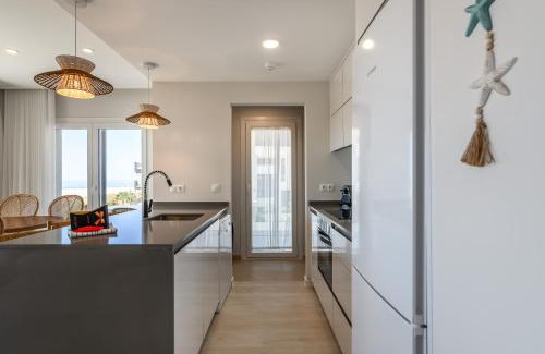 Ayamonte Apartment | Los Camaleones by Ĥ - Playa de los Haraganes HLHC1203P17