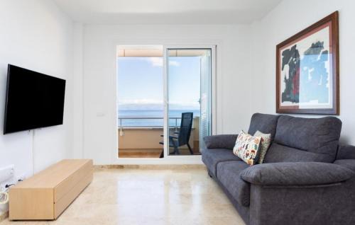 Puerto de Santiago Apartment | Los Gigantes,luxury aircon, views and pools