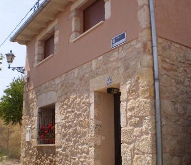 Fuentiduena House | Los Olmos Holiday Home
