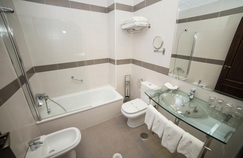 La Catedral Hotel | Los Omeyas Hotel