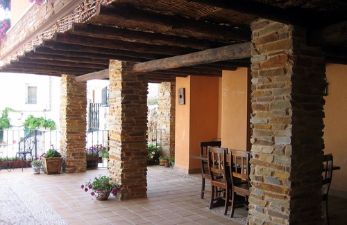 Carenas Cottage | LOS PEDREGALES RURAL HOUSE FOR 2-4 PEOPLE. LA ATALAYA APARTMENT
