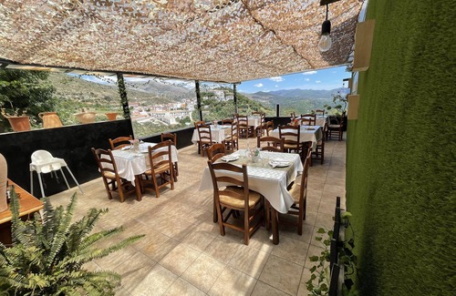 Atajate Apartment | LOS PILAREJOS ACCOMMODATIONS /Apartment - Ground Floor