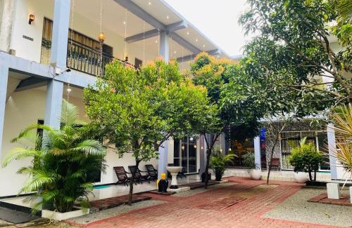 Weligama Hotel | Lotus Dreams Crystal