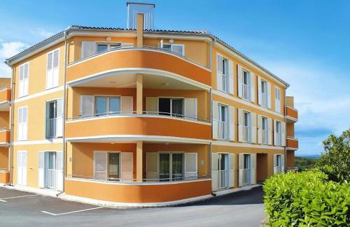 Premantura Apartment | LotusApart