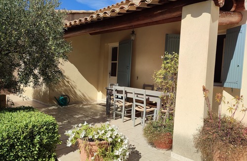 Lourmarin Villa | Lourmarin, au Calme, à 1Km du Centre Village