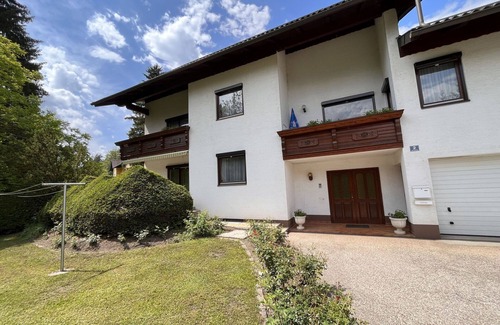 Unterburg am Klopeiner See Apartment | Lovely apartment for 4 people with WIFI, TV, terrace and pets allowed