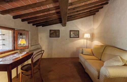 Sesto Fiorentino Apartment | Lovely Apartment with private patio