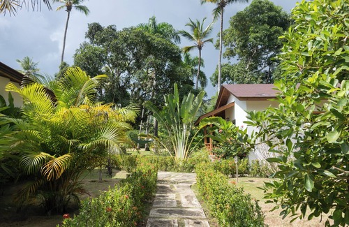 Puerto Bahia Apartment | Love Nest: Romantic Suite with Pool nn
