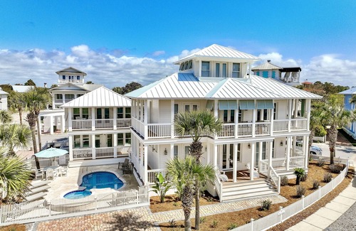 Sunnyside Cottage | LOVE SHACK! 3-BDM GULF-VIEW CARRIAGE HOUSE Shared Pool, Beach Access #1