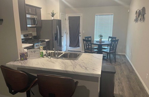 Broken Arrow House | Love stay brand new 3-bedroom two full bath house in serene Broken Arrow