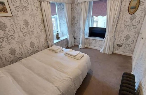 Largs Apartment | Lovely 1 Bed house in Largs, North Ayrshire