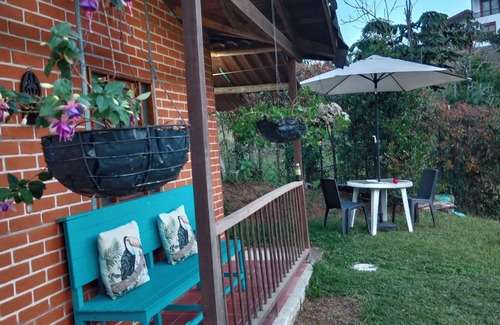 Guarne House | Lovely 2-bedroom bungalow in Guarne