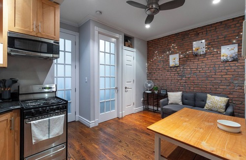 Tudor City Apartment | Lovely 2 bedroom Central Manhattan