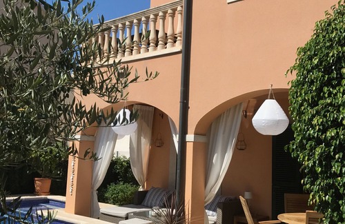 Alcudia Villa | Lovely 3 bdr villa w aircon & wi-fi, private saltwater pool, 400m to beach