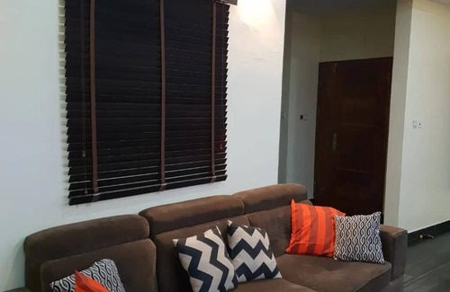 Ofin House | Lovely 3-bed House in Lekki , Terrace , ac ,wifi
