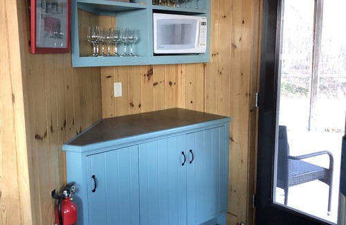 Bolton-Est Ski Chalet | Lovely 5 Bdr chalet, private lake in Bolton Est