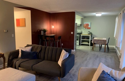 North College Park House | Lovely and Spacious 2 Bedroom 1 Bathroom in Seattle