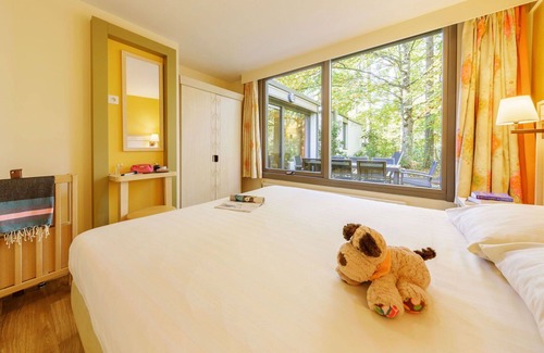 Chaumont-sur-Tharonne House | Lovely apartment in villa for 8 people with WIFI, hot tub, pool, TV, terrace and parking