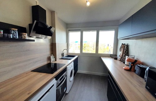 Chateauroux Apartment | Lovely apartment-2 bedrooms-3 beds-wifi