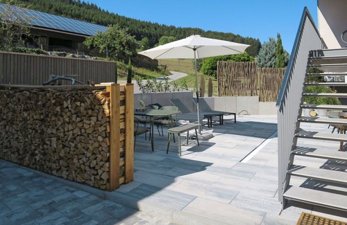 Hofstetten Apartment | Lovely apartment for 4 guests with WIFI, TV and terrace
