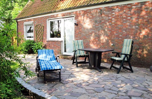 Wangerland Apartment | Lovely apartment for 6 people with WIFI, TV and terrace