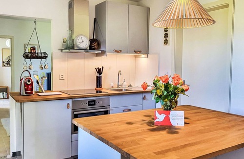 San Nazzaro Apartment | Lovely apartment for 3 people with WIFI, TV, patio and pets allowed