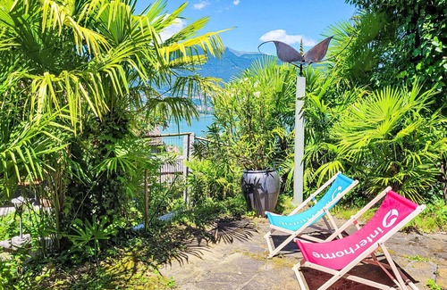 San Nazzaro Apartment | Lovely apartment for 3 people with WIFI, TV, patio and pets allowed