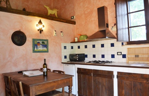 Monteleone d'Orvieto Apartment | Lovely apartment for 4 guests with WIFI, pool
