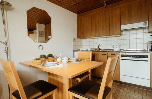 Mitloedi Apartment | Lovely apartment for 2 people with WIFI, TV, balcony and parking
