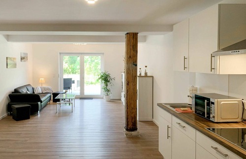 Eversmeer Apartment | Lovely apartment for 3 people with WIFI, TV, terrace and pets allowed