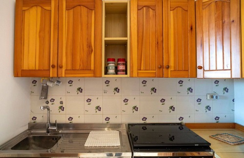 Marina di Vasto Apartment | Lovely apartment for 4 guests with TV, terrace and pets allowed