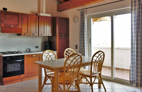 Cunettone-villa Apartment | Lovely apartment for 4 guests with A/C, WIFI, pool, TV, balcony, pets allowed and panoramic view