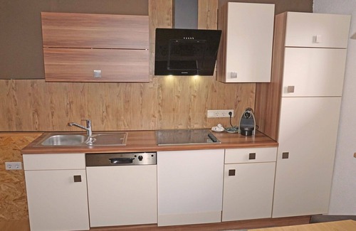 Flirsch Apartment | Lovely apartment for 5 people with WIFI, TV, patio and pets allowed