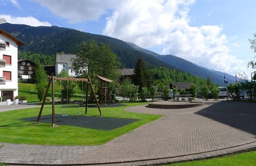 Acletta Apartment | Lovely apartment for 5 people with WIFI, TV, balcony and panoramic view
