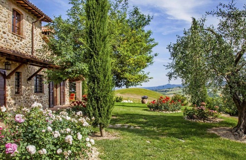 Allerona Apartment | Lovely apartment for 6 guests with pool, WIFI, TV, patio, pets allowed and panoramic view