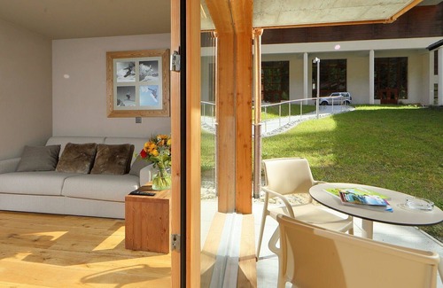 Zinal Apartment | Lovely apartment for 6 people with WIFI, TV, pets allowed and parking