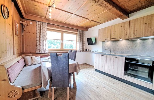 Laimach Apartment | Lovely apartment for 8 people with balcony