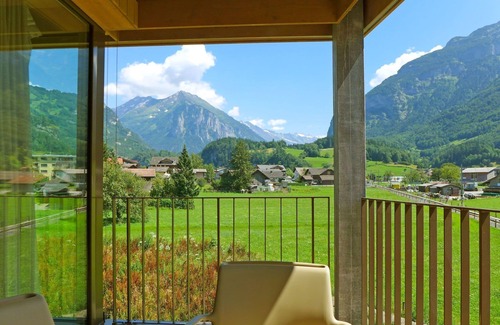 Martisberg Apartment | Lovely apartment for 6 people with WIFI, TV, terrace, pets allowed and parking