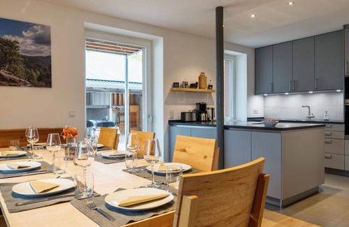 Fischbach bei Dahn Apartment | Lovely apartment for 8 guests with WIFI, TV and terrace