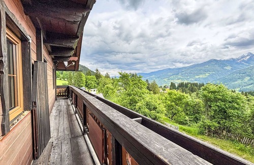 Ramsau am Dachstein Villa | Lovely apartment in villa for 3 people with WIFI, TV, balcony and pets allowed