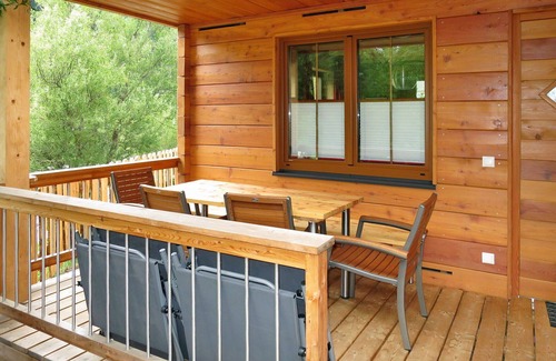 Bodensdorf House | Lovely apartment in villa for 6 people with WIFI, TV, terrace and parking