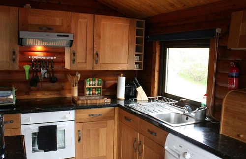 South Laggan House | Lovely apartment in villa for 4 guests with TV