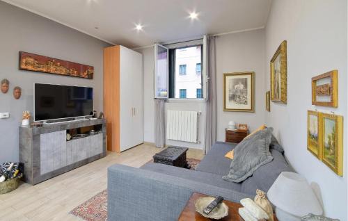 Marassi Apartment | Lovely Apartment In Genova With Wifi