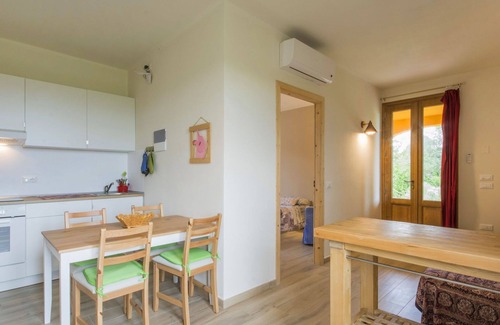 Fucecchio Villa | Lovely apartment in villa for 4 people with pool, WIFI, A/C and pets allowed